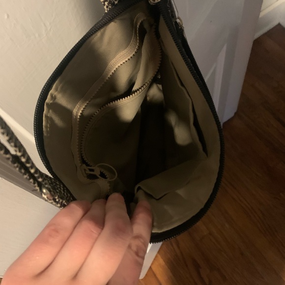 Purse - Picture 4 of 4